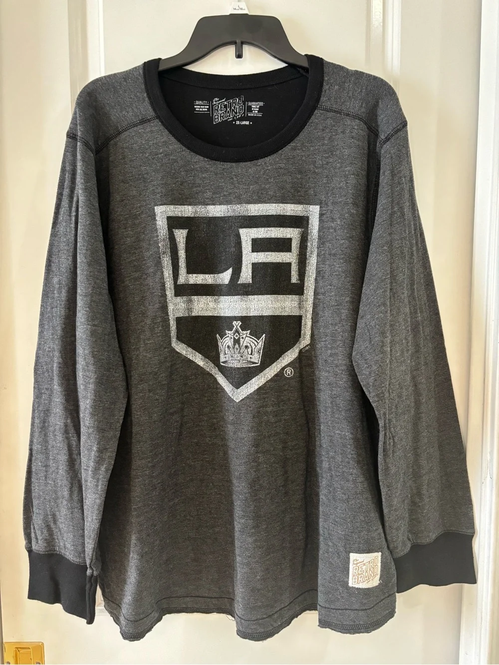 Retro Brand Men's Charcoal Gray Crewneck with LA Kings Shield